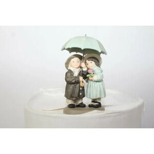 Enesco Love Weathers All Storms Rare 2000,
